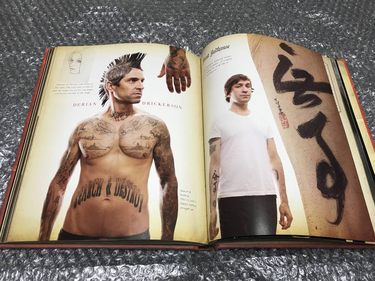  foreign book * cat *bon*ti-. ta toe tattoo [ photoalbum ]* Motley Crue. ni key * Schic s...* gorgeous book