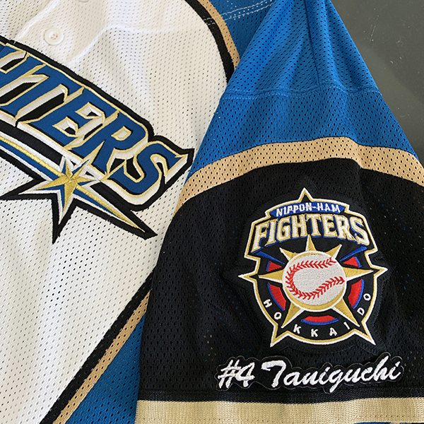 【メール便送料無料】北海道 日本ハム ファイターズ 刺繍ワッペン 谷口 ＃4 ナンバー/谷口雄也/fighters/応援/刺繍/ユニホーム_画像1