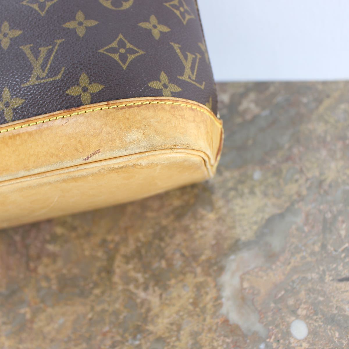 LOUIS VUITTON M51130 AR0989 MONOGRAM PATTERNED HAND BAG MADE IN