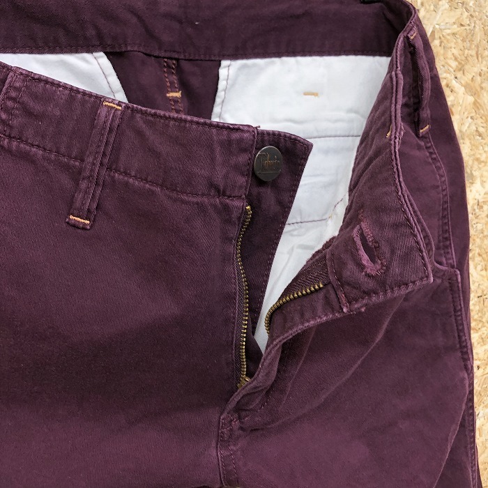 EDWIN エドウィン 30 メンズ チノパンツ ストレート バックポケット近くにロゴ ジップフライ ロング 綿×ポリウレタン 赤紫 レッドパープル_画像2