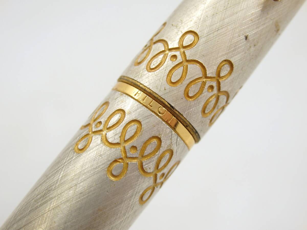 ★中古★PILOT パイロット 万年筆 / ペン先刻印 14K-585 ＜F＞ / OFG65157O_画像8