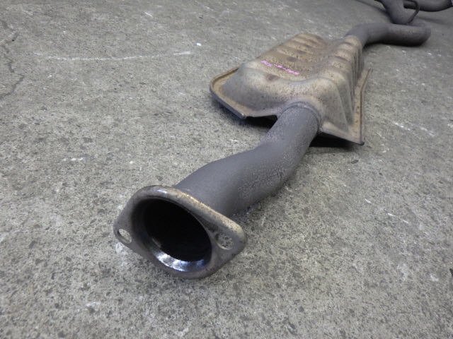 ★ 即決あり H22年 エクシーガ DBA-YA5 センター マフラー EJ205 44200YC010 中間 パイプ ※個人宅不可(福山通運支店止め)[ZNo:07018699]_画像4