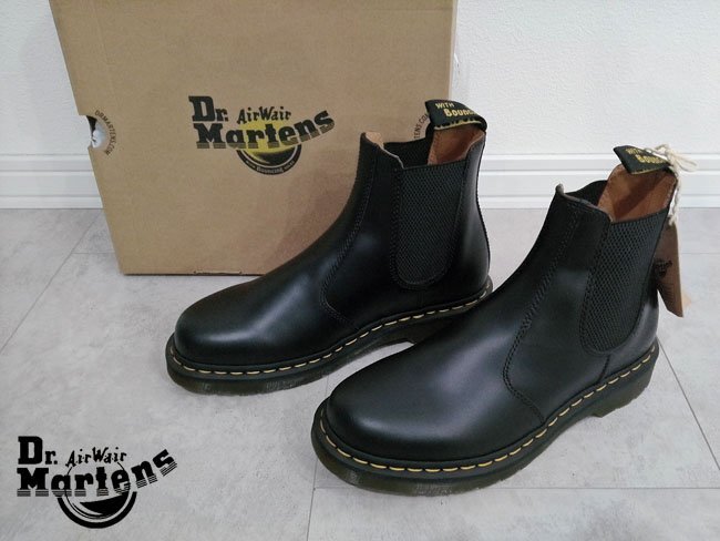 新品 Dr. Martens ドクターマーチン 2976 YS チェルシーブーツ UK8 (27cm相当) サイドゴアブーツ ブラック 黒 SMOOTH レザー 22227001_画像1