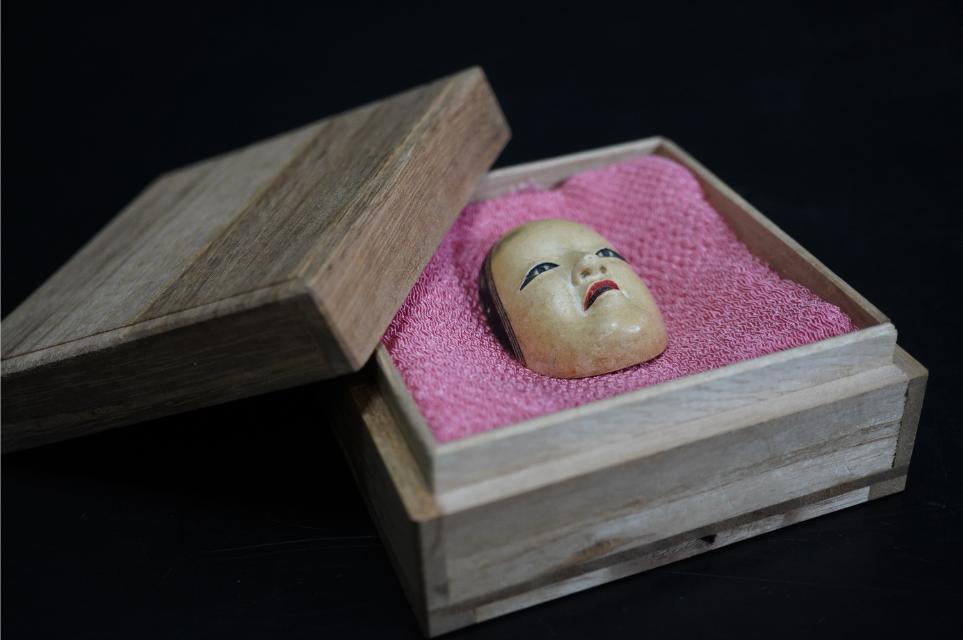 D5836 дерево гравюра . весна произведение талант поверхность маленький поверхность obi . поверхность netsuke 