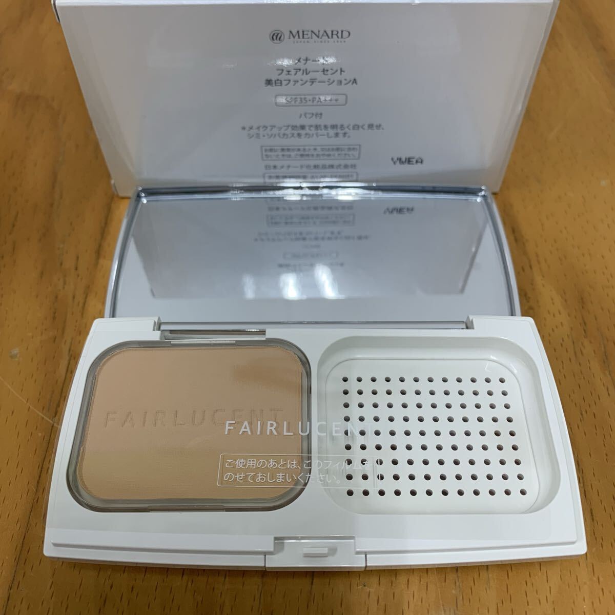 12-6 メナード MENARD フェアルーセント ファンデーション 2点 セット リクイド美白ファンデーション パウダーファンデーション パフ付き _画像6