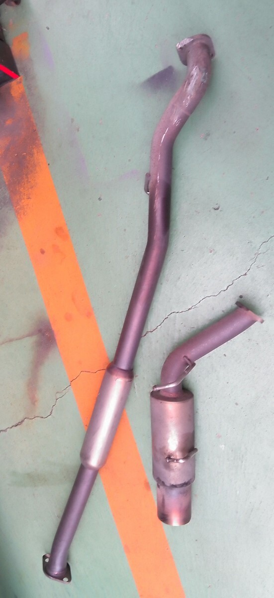  Toyota ZN6 86 Subaru ZC6 BRZ неоригинальный глушитель производитель неизвестен гильза type царапина есть внизу сторона потертость выход деформация б/у товар получение желающий суббота, воскресенье и праздничные дни соответствует 