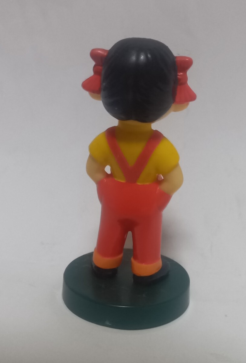 ペコちゃんミュージアム 赤いオーバーオール ペコちゃん 首振り人形