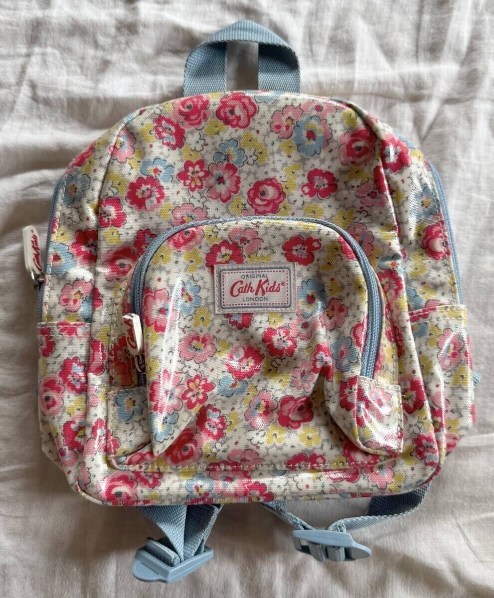 キャスキッドソン　リュック　ポーチ　花柄　カラフル_画像1