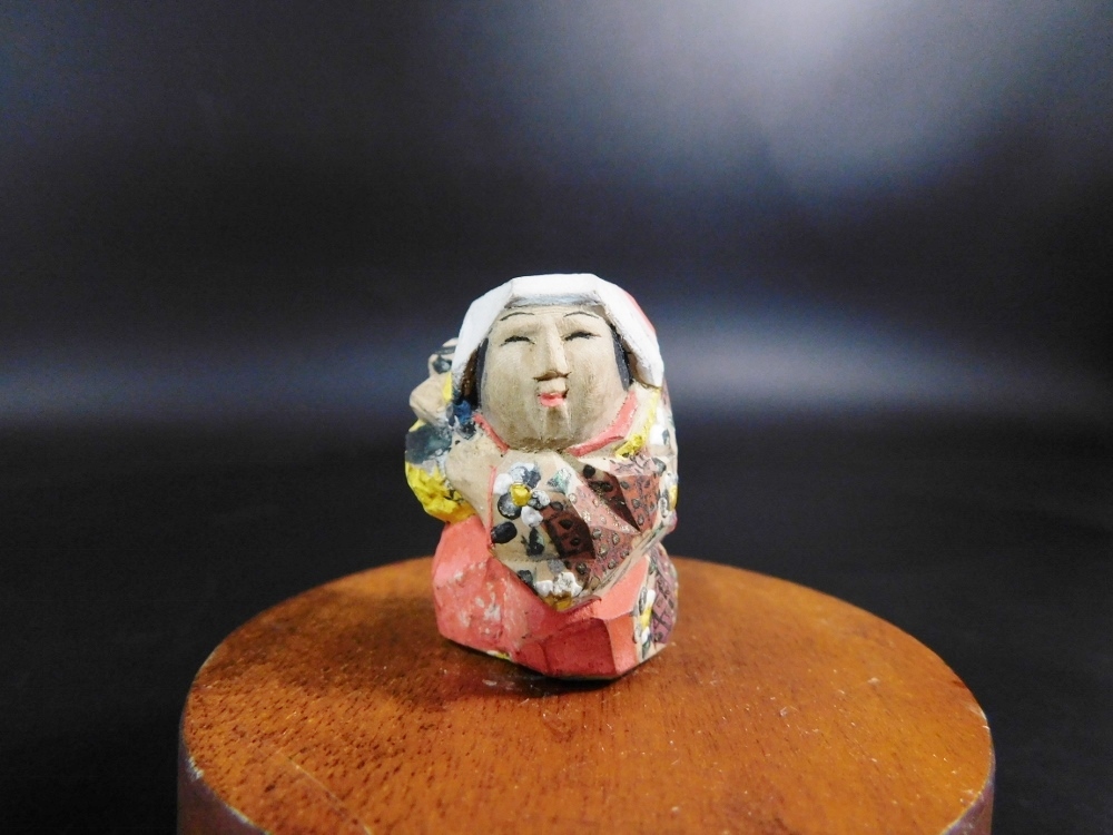  чай. дерево кукла netsuke цветок вдавлено .. кукла скульптура дерево гравюра сверху . Kiyoshi Izumi приятный .. Zaimei название товар замечательная вещь .. предмет чай no дерево кукла один меч гравюра .. предмет кейс для печати . затянуть шар Netsuke