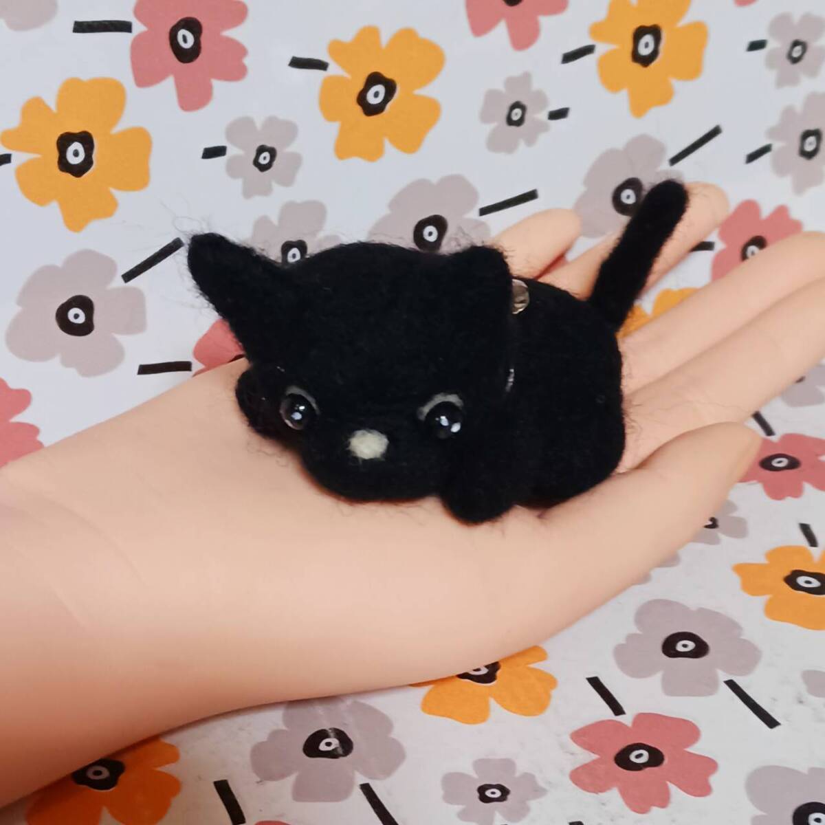 黒猫 羊毛フェルト　小さな猫ちゃんまったりーずーと子のままで居たいなぁ_画像3