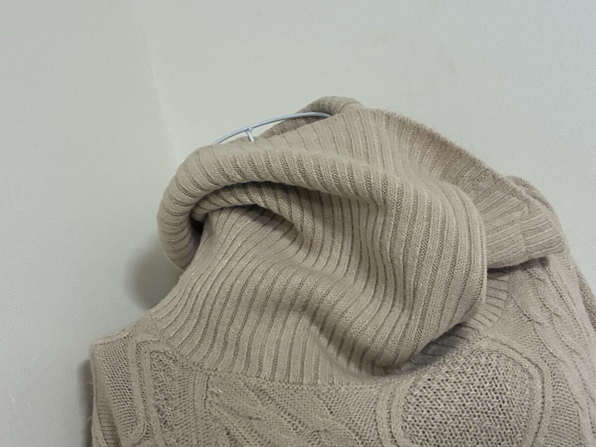 アクシーズファム☆お花モチーフレース飾りケーブル模様編みオフショルニットワンピース☆used _画像3