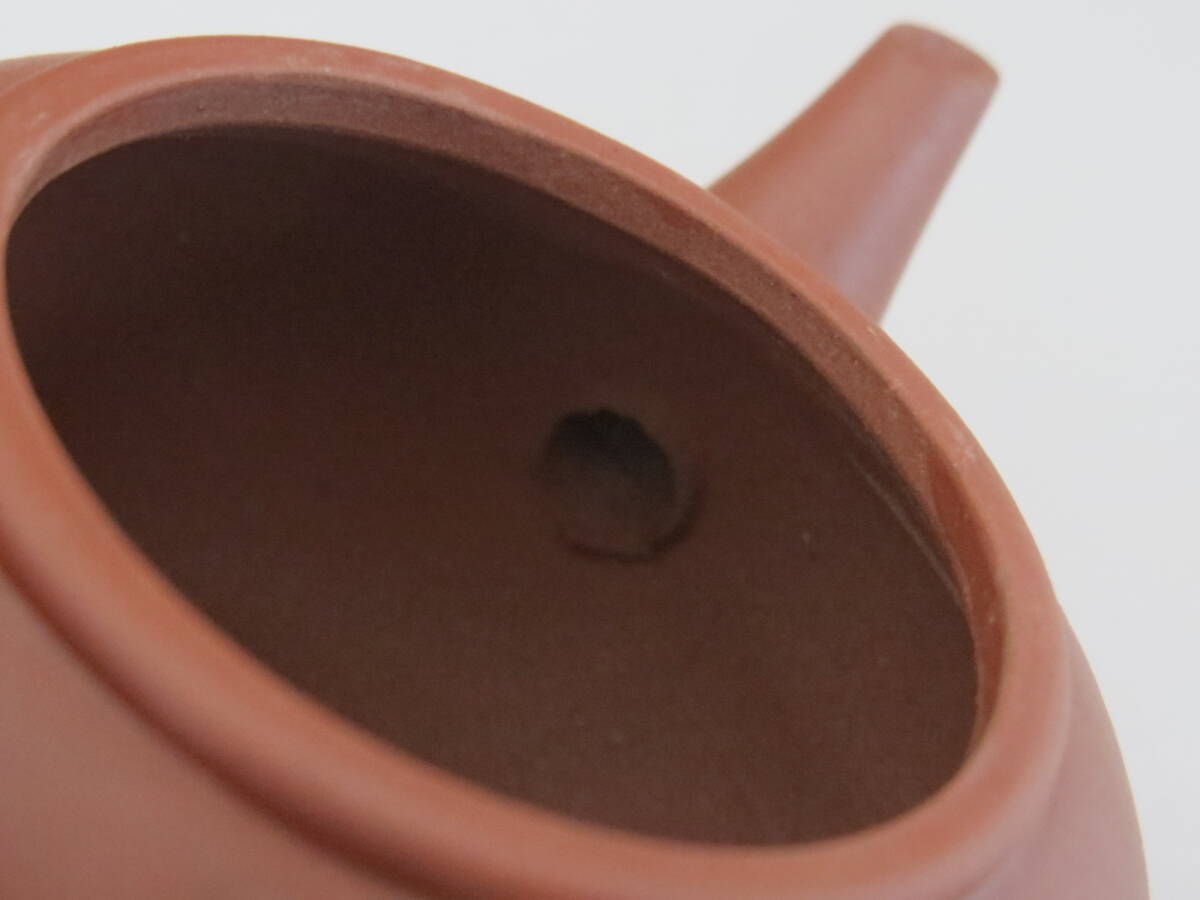初だし★中国宣興　急須　朱泥　蓋裏・底款　紫砂壺　煎茶道具★検)唐物・茶道具・煎茶_画像6