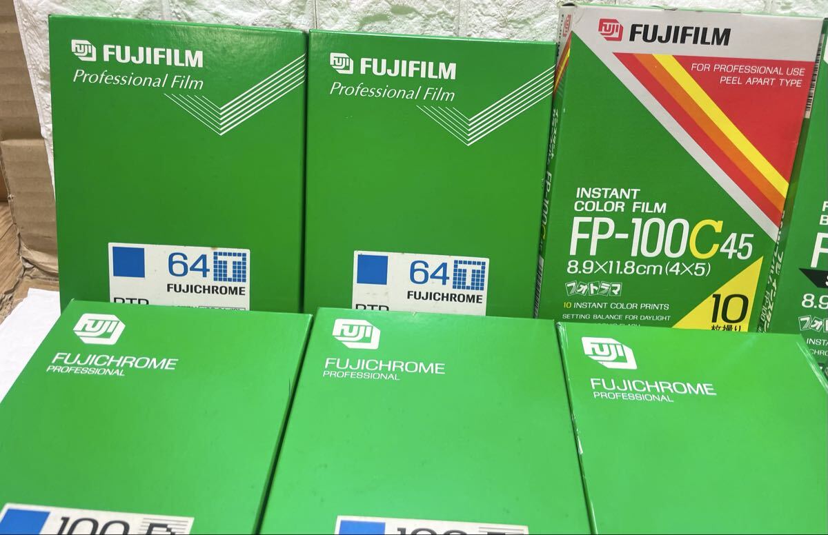 未使用☆未開封 FUJIFILM 富士フィルム FUJICHROME FP-100C45 FP-100B45 100D RDP 64T Velvia RDP120 PROVIA 期限切れ まとめて 26点 L7_画像2