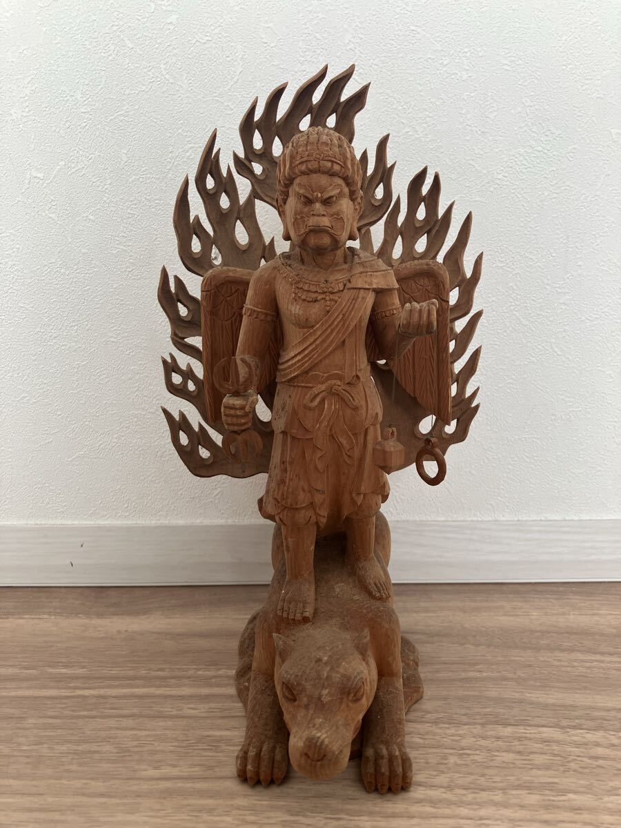 [.. право на данный момент ] изображение Будды предметы для домашнего буддийского алтаря буддизм .. большой право на данный момент бог ... гора . небо . горы вера храм . храм .... закон ... дерево резьба по дереву скульптура .. неподвижный Akira .