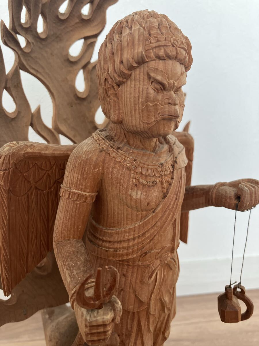 [.. право на данный момент ] изображение Будды предметы для домашнего буддийского алтаря буддизм .. большой право на данный момент бог ... гора . небо . горы вера храм . храм .... закон ... дерево резьба по дереву скульптура .. неподвижный Akira .