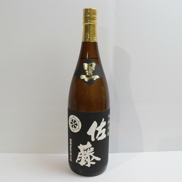 1円~佐藤 本格焼酎 黒麹仕込 25度 1800ml 詰日17.12 R25K190035_画像1