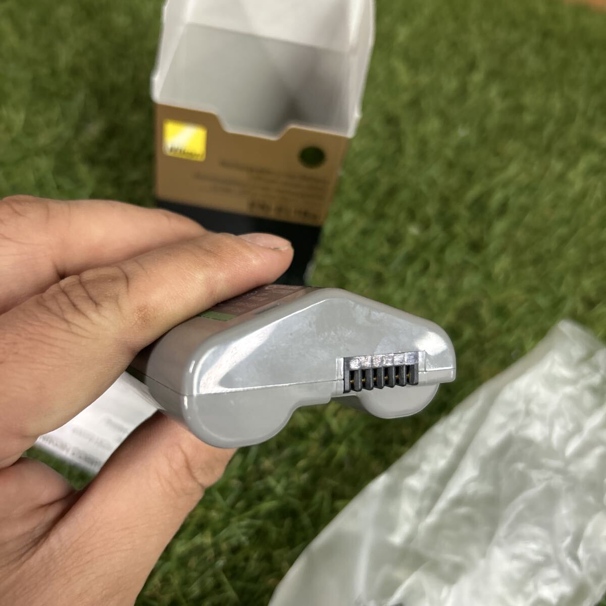 ★ニコンの「Li-ionリチャージャブルバッテリー EN-EL18a」箱入★_画像9