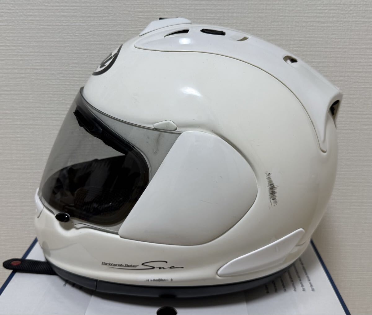 Arai ARAI RX-7 RR5 белый 57.58cm M размер выгорел цвет царапина есть full-face