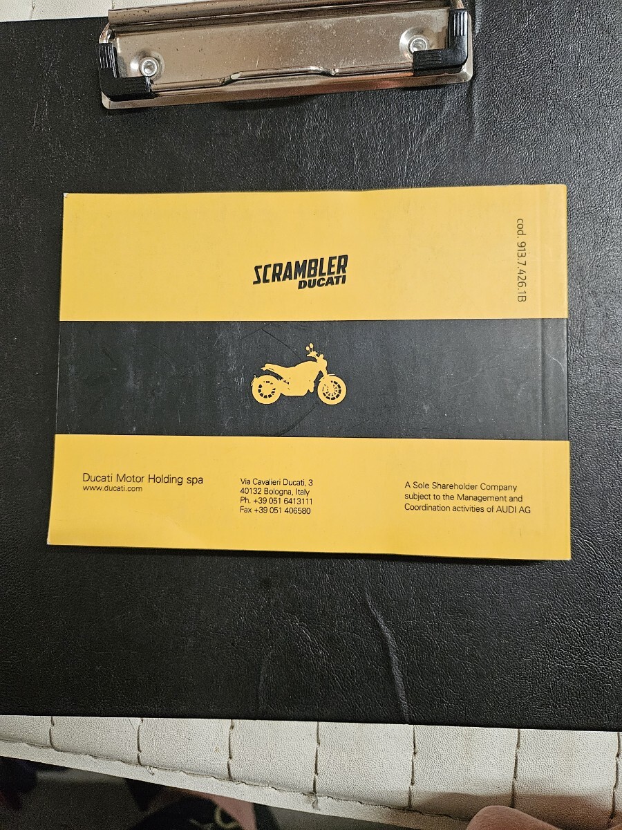  Scrambler инструкция по эксплуатации Ducati стандартный б/у мотоцикл сервисная книжка схема проводки есть DUCATI английский язык испанский язык техосмотр "shaken" обслуживание информация 