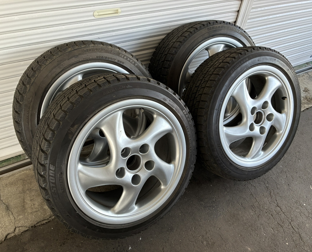 PORSCHE Porsche 17 -дюймовые колесные диски & зимние шины 4 шт. комплект 981 982 986 911 Cayman Cayman 987 Boxster Boxster оригинальный товар?