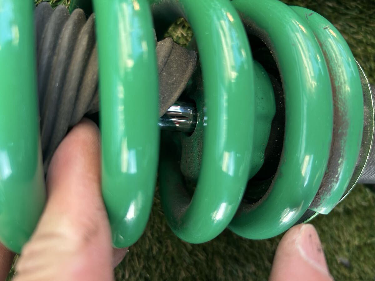  прилипание нет масло утечка нет TEIN амортизатор RX1 Toyota Crown (ARS220/GWS224/AZSH20)