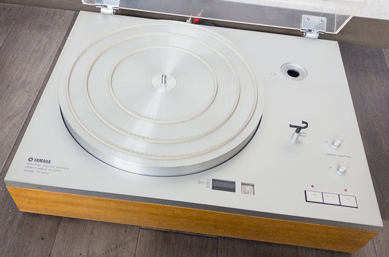 ★YAMAHA YP-1000 レコードプレーヤー ターンテーブル ヤマハ★_画像2
