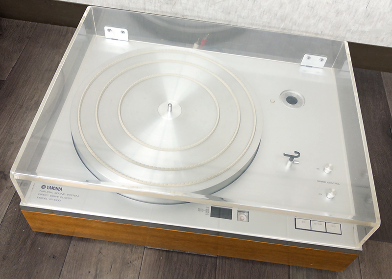★YAMAHA YP-1000 レコードプレーヤー ターンテーブル ヤマハ★_画像3