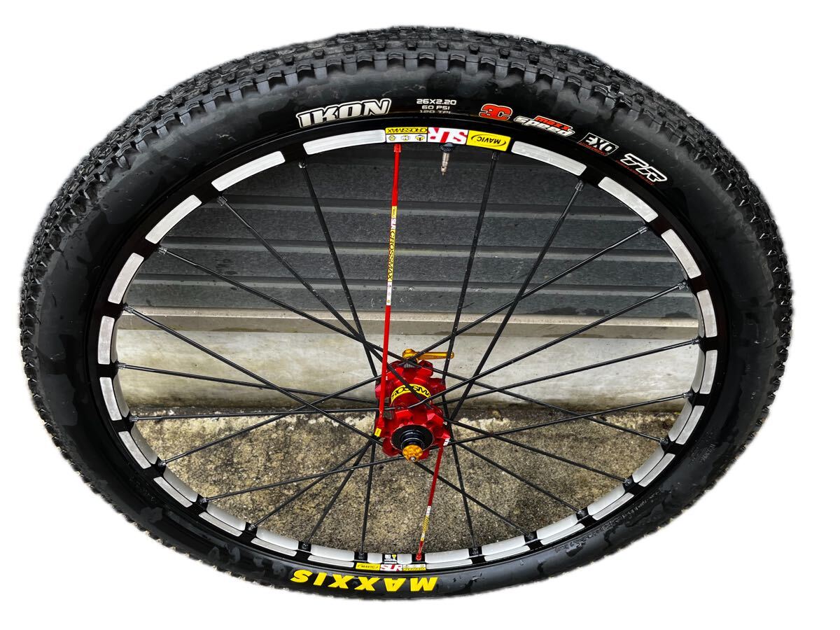 MAVIC 26インチ　クロスマックスSLR マキシス　アイコン付き_画像6