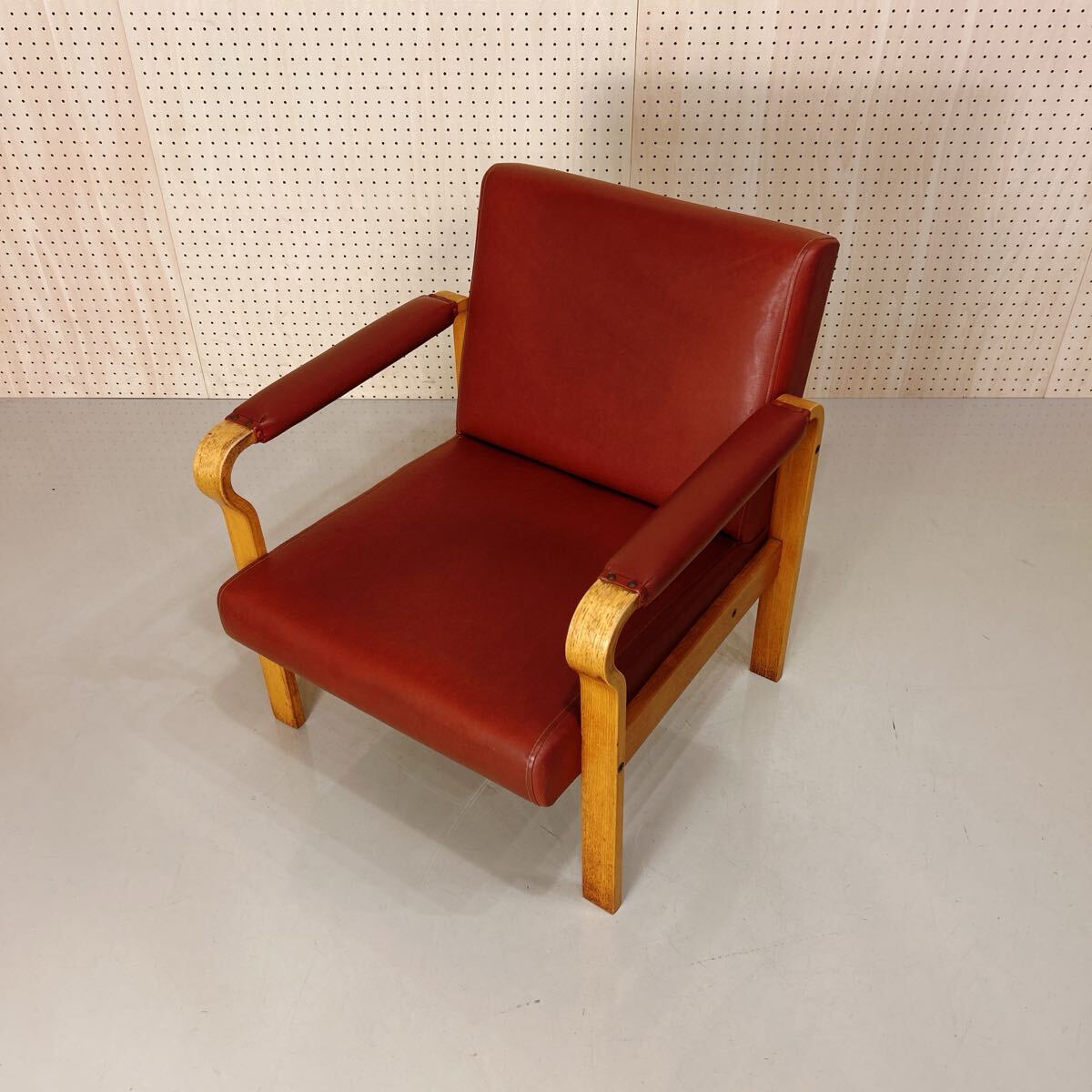 70年代 ヴィンテージ 曲木 ブラウンレザー イージーチェア 1人掛けソファ B / ミッドセンチュリー ジャバニーズモダン レトロ モダン_画像3