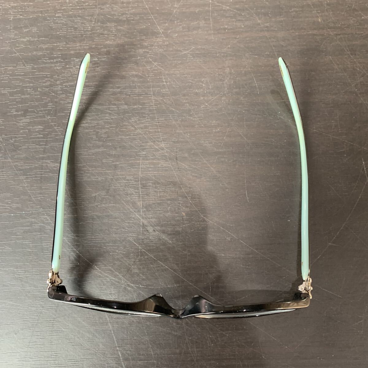 （FUL004） TIFFANY&Co ティファニー　めがね 度入り　TF2067-B-A 8001 5516 135 箱　メガネ拭き付き　中古品_画像9