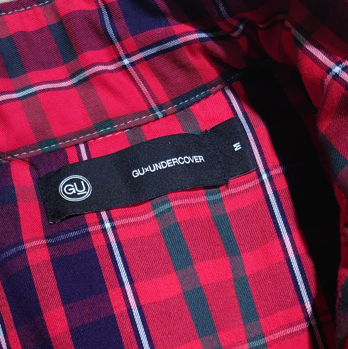 超美品 GU × UNDERCOVER アンダーカバー メンズ スイングトップ ベージュ ハリントン ジャケット ブルゾン M スウィングトップ 中綿入_画像4