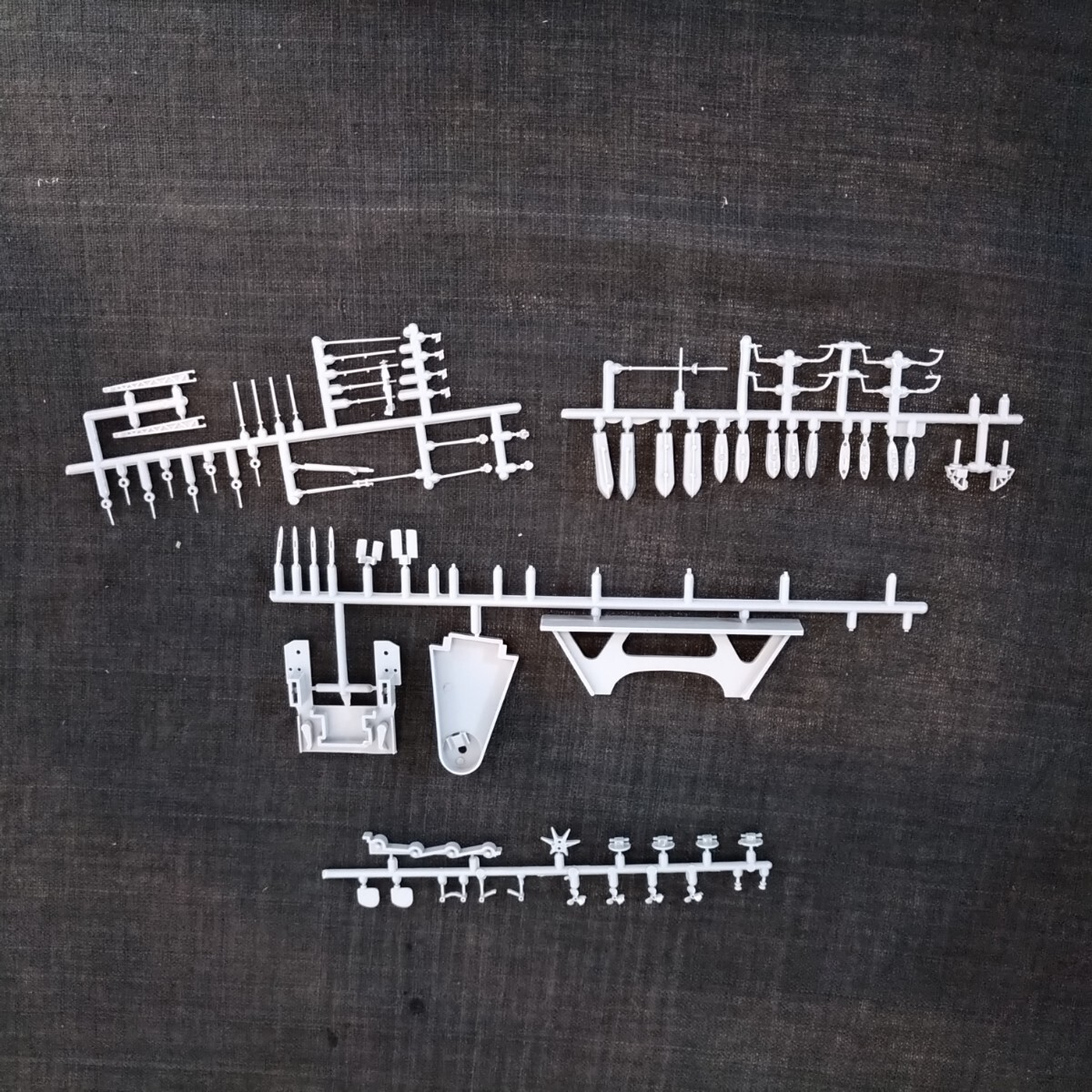 (TA)[A-819] утиль 1/600 AIRFIX H.M.S. WARSPITE пластиковая модель не собран 