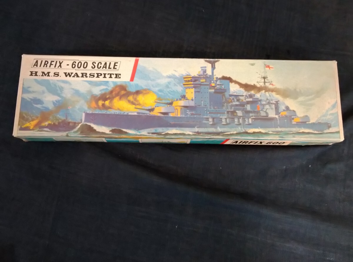 (TA)[A-819] утиль 1/600 AIRFIX H.M.S. WARSPITE пластиковая модель не собран 