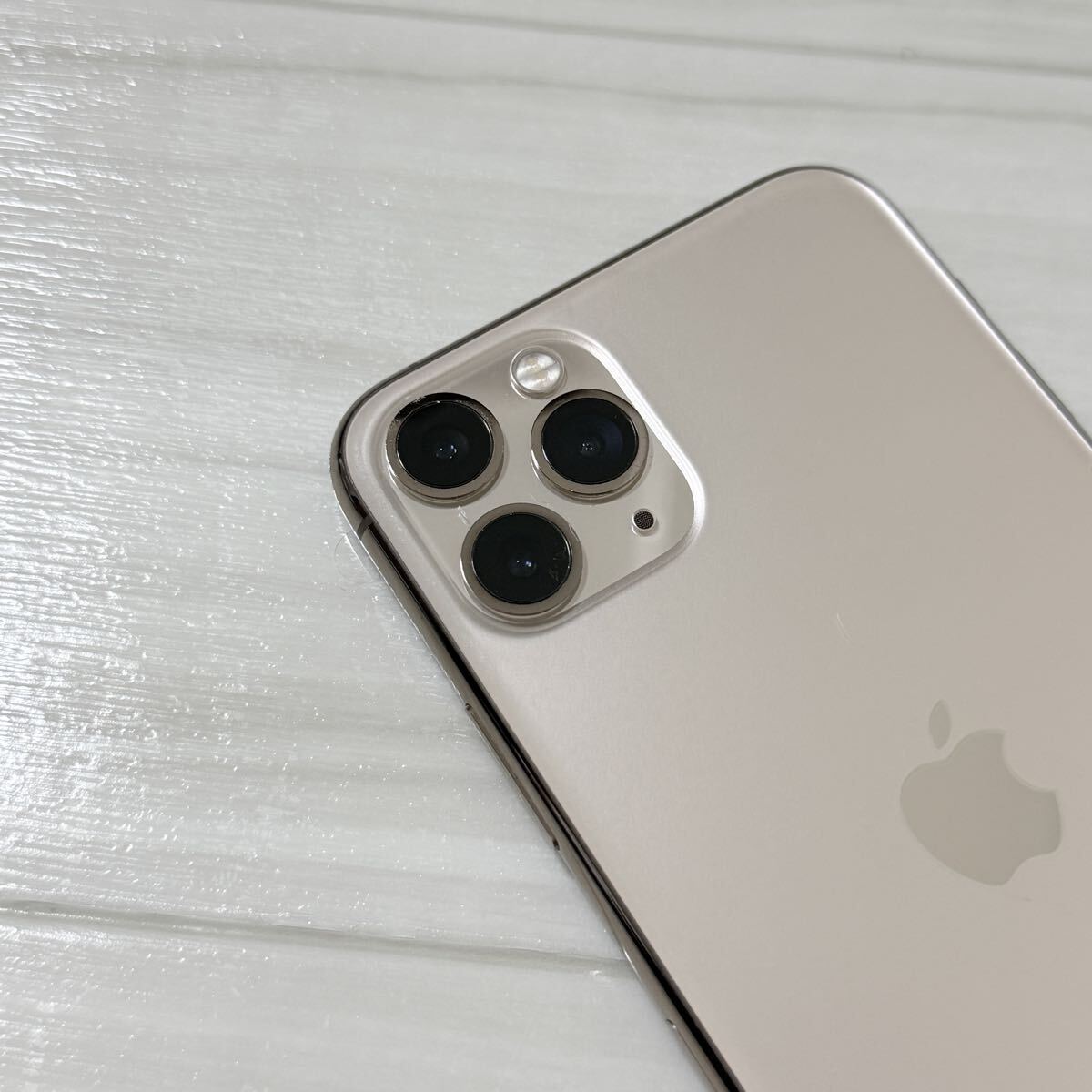 iPhone 11 Pro 256GB ゴールド バッテリー100%! AppleCare修理上がり品! SIMロック解除済み SIMフリー SoftBank_画像6