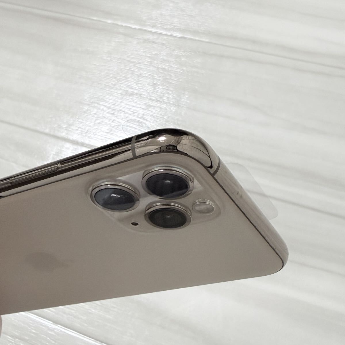 iPhone 11 Pro 256GB ゴールド バッテリー100%! AppleCare修理上がり品! SIMロック解除済み SIMフリー SoftBank_画像9