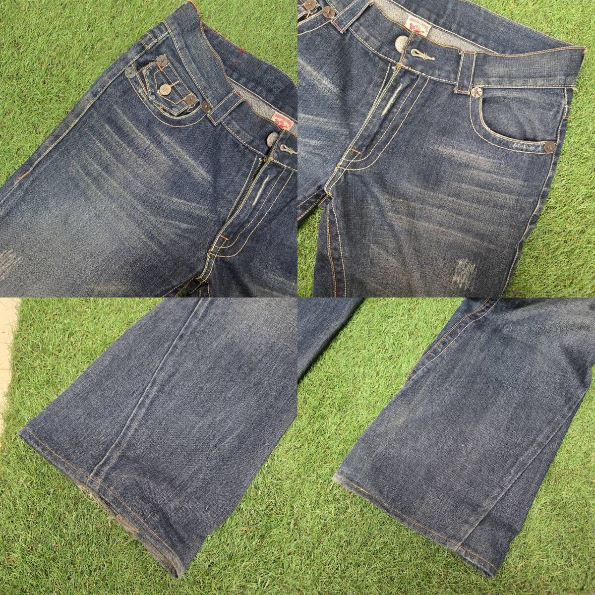 TRUE RELIGION JOEY 34X33 ブーツカット デニムジーンズ USA製 裾ダメージ 色落ち 中古【希少】 現状品／1円スタート_画像4