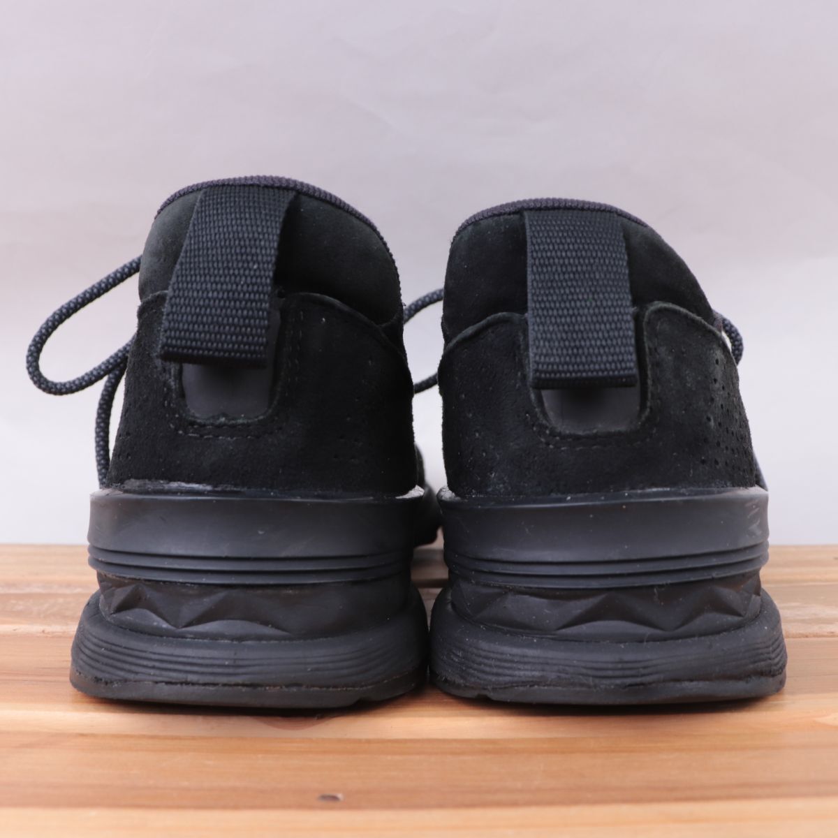 z3857【574】ニューバランス US8 26.0cm/黒 ブラック スウェード生地 newbalance メンズ スニーカー 中古_画像4