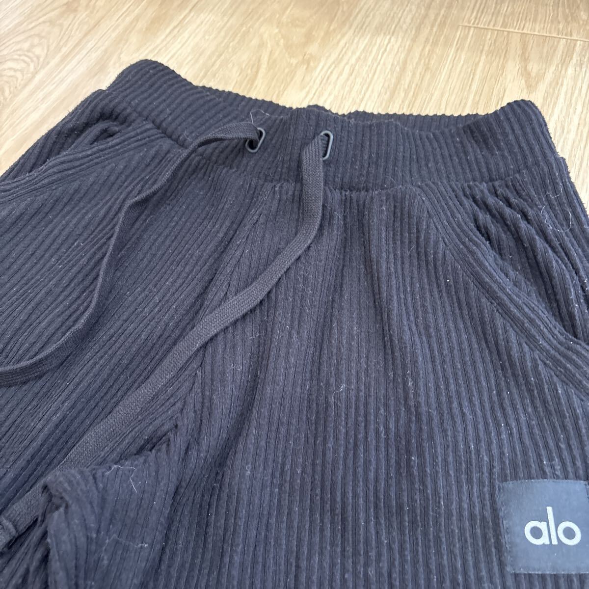 alo大人気アロのジョガーパンツ XXS 新品同様 黒 ヨガ ピラティス 直営店購入_画像4