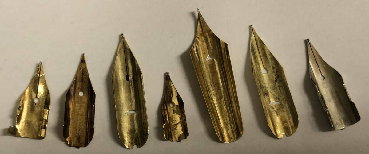 万年筆 ペン先のみ 材質 重量等全て不明 ジャンク品です。_画像10