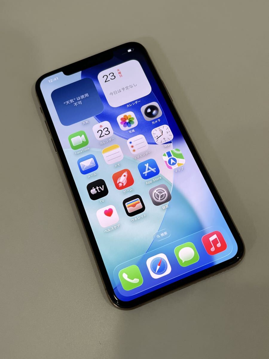 送料込み【未使用品】 iPhone11 Pro 256GB SIMフリー ゴールド 新品未使用 本体のみ_画像1