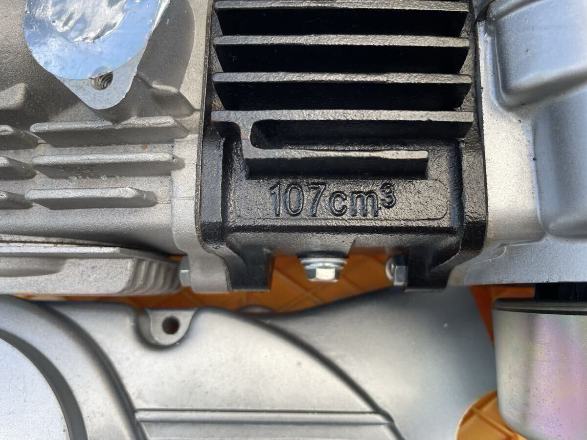  новый товар не использовался, но утиль обращение долгосрочное хранение. китайский двигатель 107cc отсутствует есть 