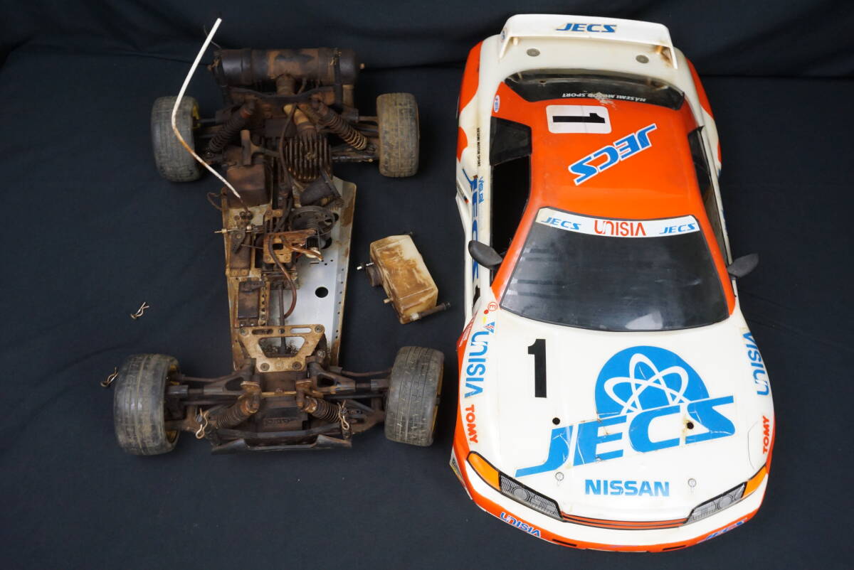 送料込み ジャンク 京商 1/8 エンジンカー ラジコン ユニシアジェックス スカイライン GT-R 車体のみ 動作未確認 現状 21エンジン_画像5