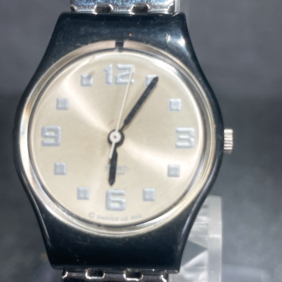 Swatch スウォッチ CHESSBOARD LB160G 腕時計 アナログ クオーツ 3針 ゴールド文字盤 メタルバンド ラウンド ブラック レディース_画像1