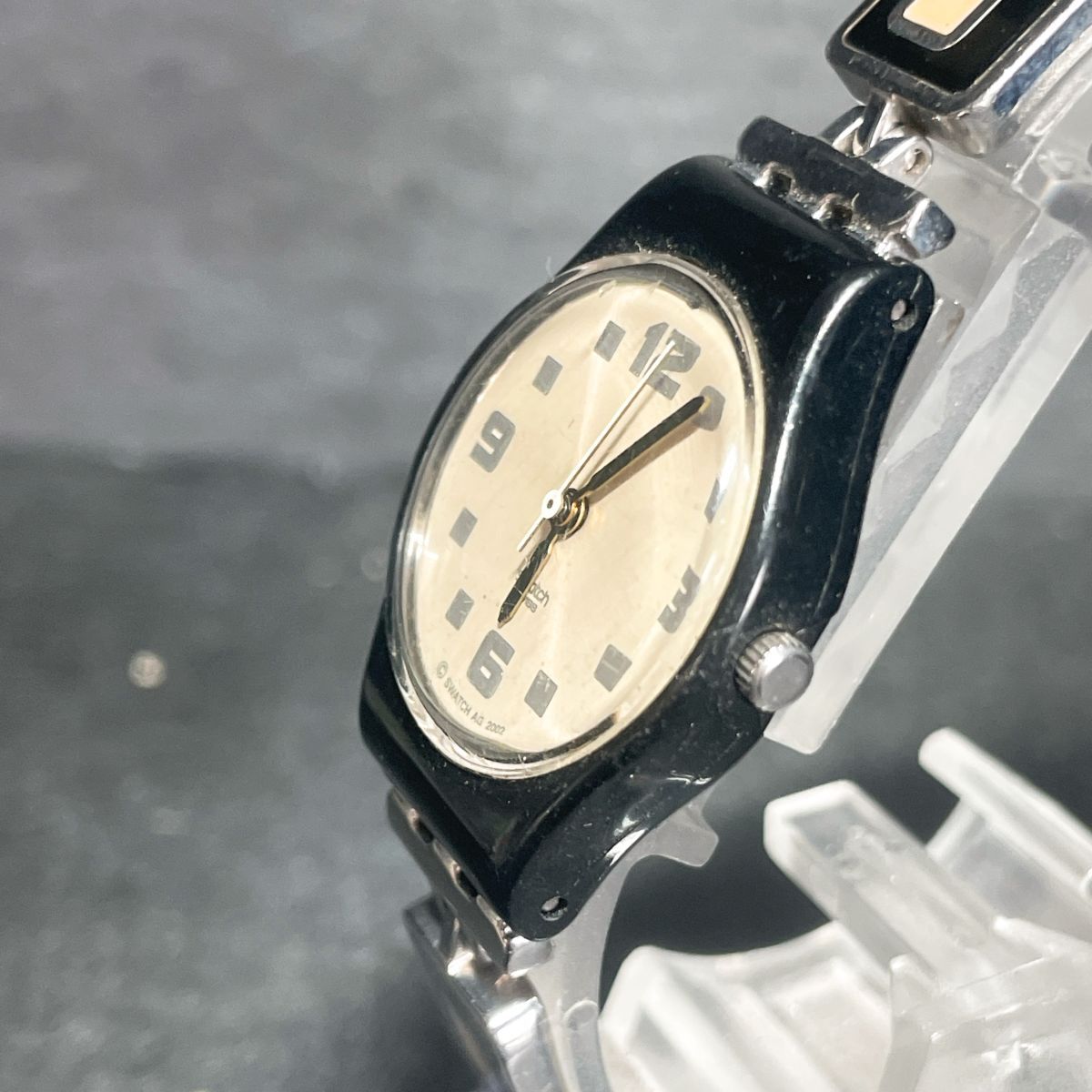 Swatch スウォッチ CHESSBOARD LB160G 腕時計 アナログ クオーツ 3針 ゴールド文字盤 メタルバンド ラウンド ブラック レディース_画像3