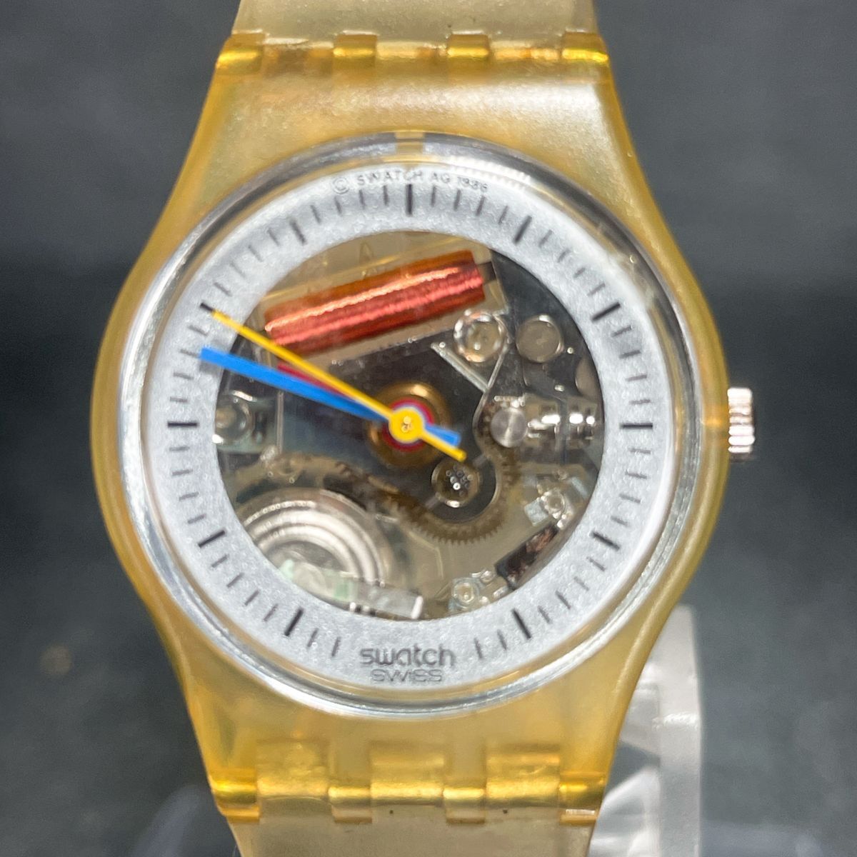 Swatch スウォッチ AG1986 腕時計 アナログ クオーツ 3針 スケルトン ラバーバンド クリアバンド ラウンド レディース シルバー イエロー_画像1