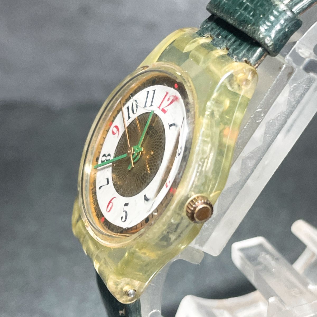 Swatch スウォッチ Madeleine LG113 腕時計 アナログ クオーツ 3針 スケルトン レザーバンド グリーン 新品電池交換済み 動作確認済み_画像3