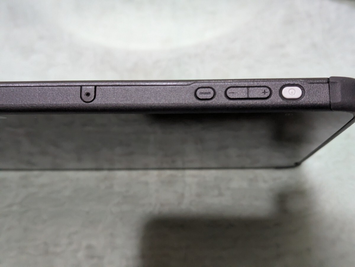 Fujitsu タブレット ARROWS Tab Q5010/DEG Celeron SSD 128GB /Windows11_画像4