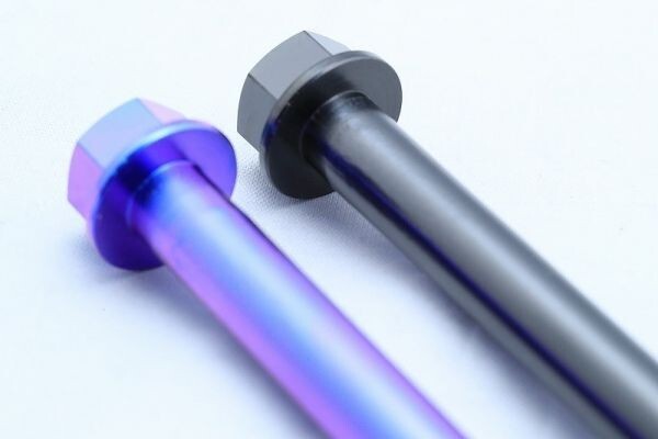 MC18*21*28 опора двигателя передний болт [ можно выбрать цвет! голубой / черный ] NSR250R T2Racing 1 иен распродажа! titanium болт 