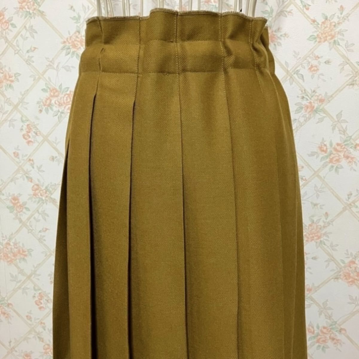 ★O'NEIL OF DUBLIN/オニールオブダブリン★一度着用のみ★プリーツスカート8(M.9号)マスタード.無地.ウール.秋冬.ボトムス_画像4
