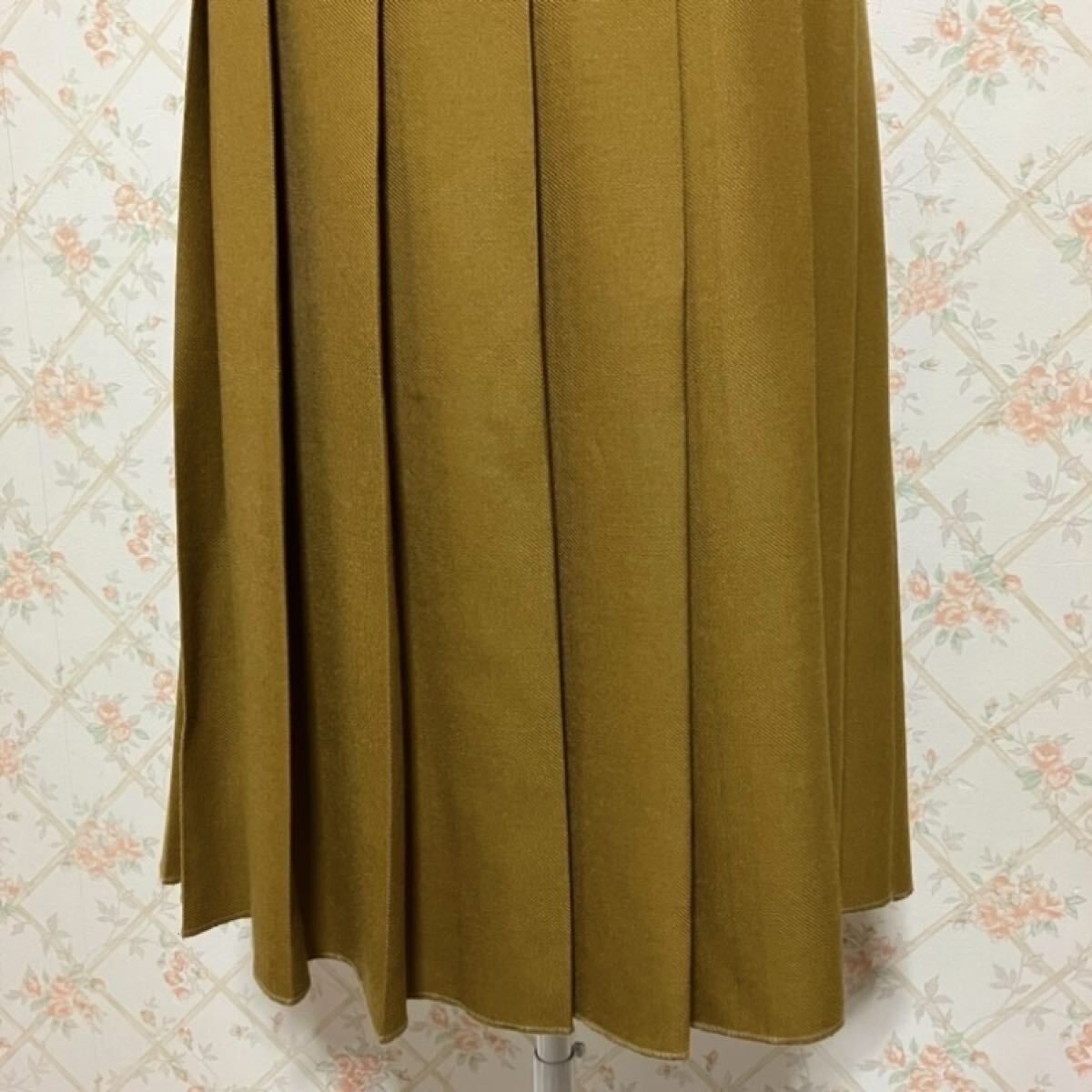 ★O'NEIL OF DUBLIN/オニールオブダブリン★一度着用のみ★プリーツスカート8(M.9号)マスタード.無地.ウール.秋冬.ボトムス_画像5